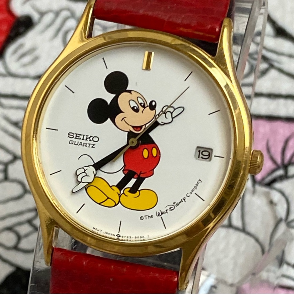 Vintage Disney X Seiko Mickey Mouse Men’s Unisex Dress Watch with Moving Arms - Picture 4 of 16